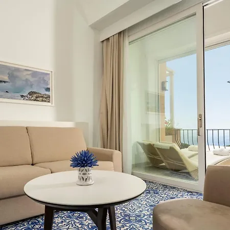 La Vega 4* Capri